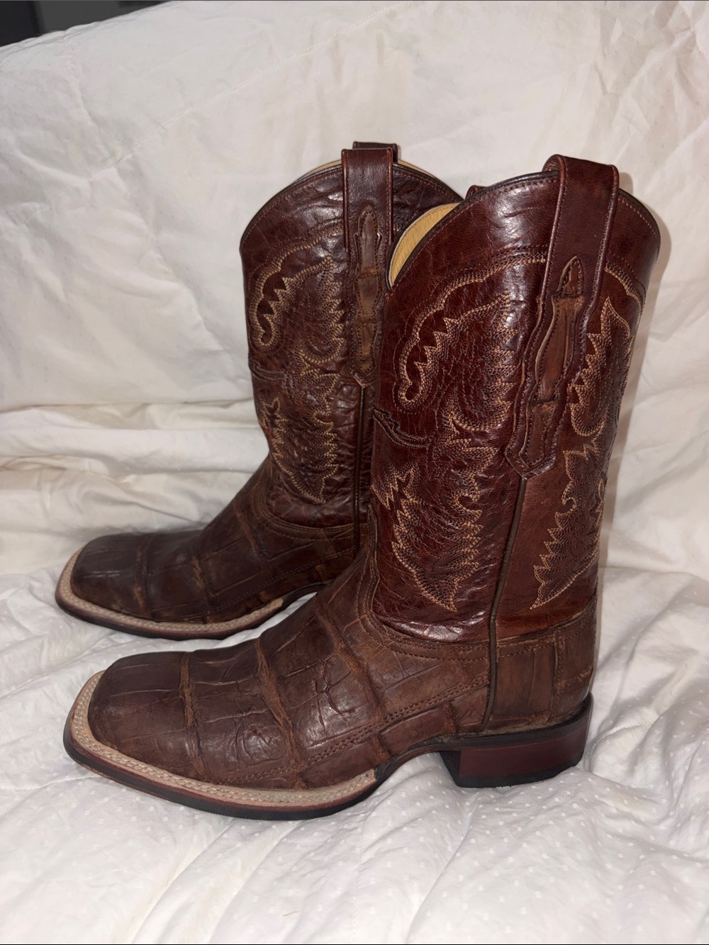 HTF Lagrange exotic giant alligator embossed western boots